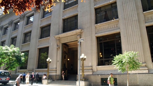 Banco Central redujo tasa de interés y destacó 