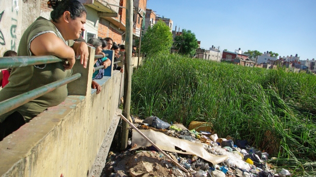 Buenos Aires eliminó 300.000 ratas para limpiar un lago