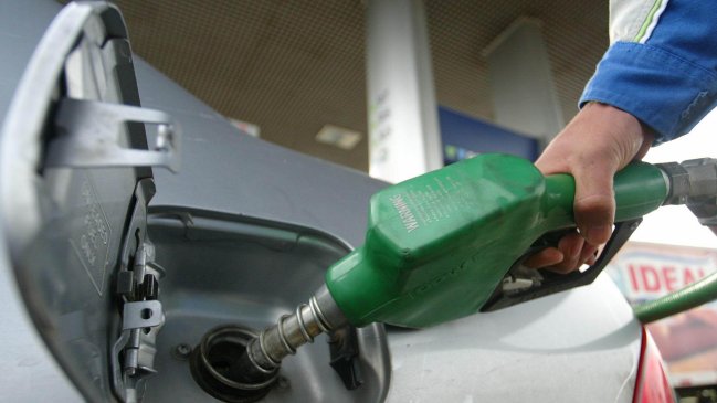 Gasolina de 97 octanos subirá 11 pesos este jueves