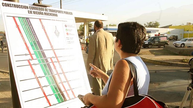Advierten congestión por inicio de obras del Corredor Vicuña Mackenna
