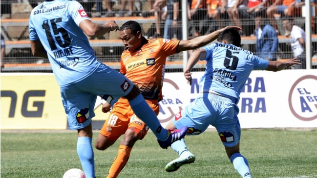 Cobreloa y Deportes Iquique empataron en Calama en intenso partido
