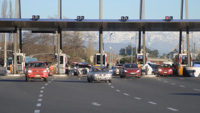 Autoridades anuncian medidas en las rutas por fin de semana largo