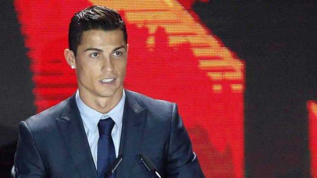 Diario de Madeira levantará un monumento en homenaje a Cristiano Ronaldo