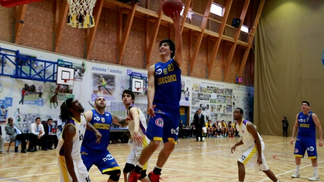 U. de Concepción derrotó a Puerto Montt y continúa en la cima