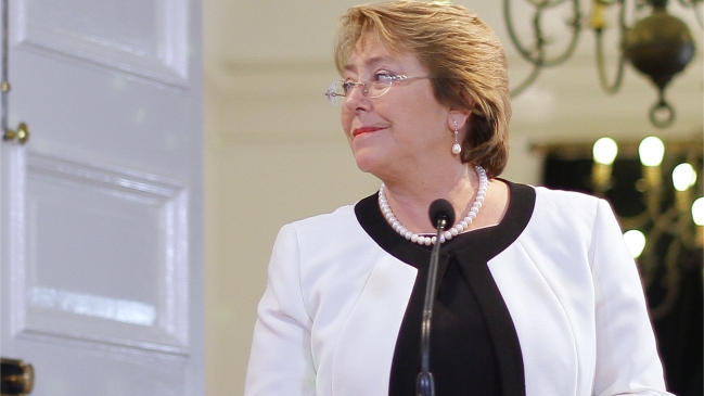 Michelle Bachelet descartó eventual cambio de gabinete