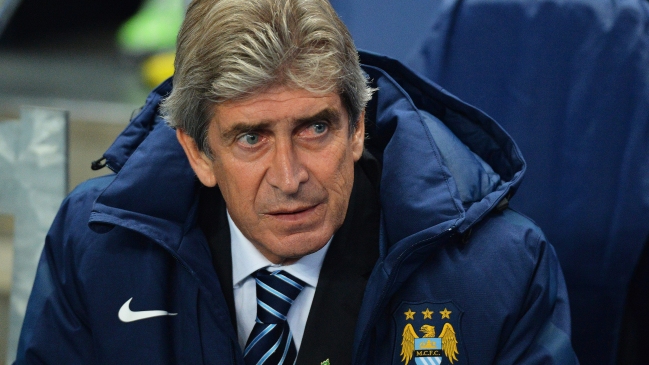 Pellegrini desmintió que Manchester City quiera vender a Touré