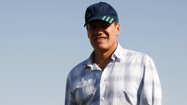 Sergio Vargas a Johnny Herrera: 