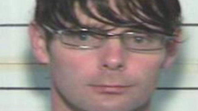 Pederasta y asesino neozelandés Phillip Smith huyó a Chile