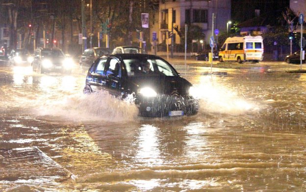 [Fotos] Inundaciones en el norte de Italia han dejado cuatro muertos