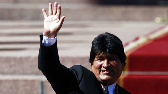 Senadores creen que Presidenta Bachelet no debe acudir a toma de mando de Evo Morales