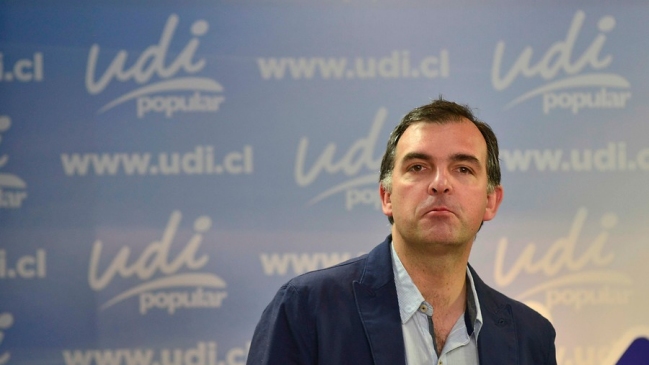 Parlamentarios proponen comisión investigadora por falla en el Metro