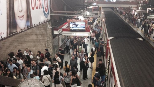 Metro suspende parcialmente servicio de Línea 1 por persona que cayó a las vías