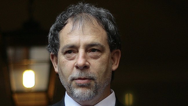 Guido Girardi admite que se excedió al hablar de empresas pedófilas