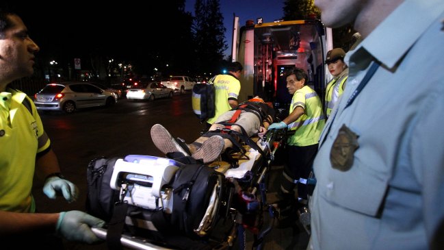 Tres carabineros, un lactante y tres adultos resultaron heridos en accidente