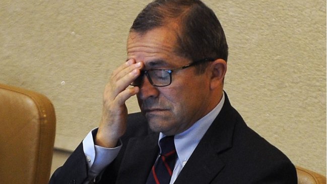 Rosauro Martínez agradeció apoyo de Renovación Nacional