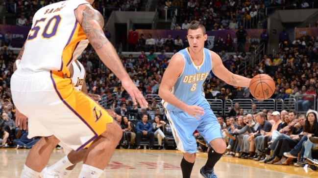 Los Lakers ahora cayeron ante Denver Nuggets en la NBA