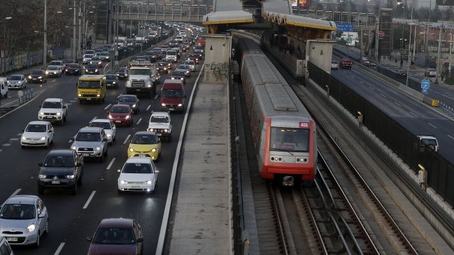 Superintendencia multó a Metro por ruidos molestos