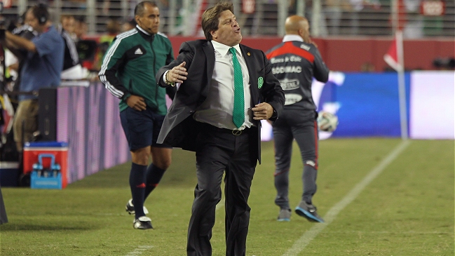 Miguel Herrera: Podrán ver a Chile como favorito, pero eso se ve en la cancha