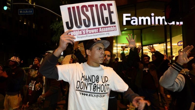 Ferguson: Gobernador de Misuri descartó nuevo gran jurado