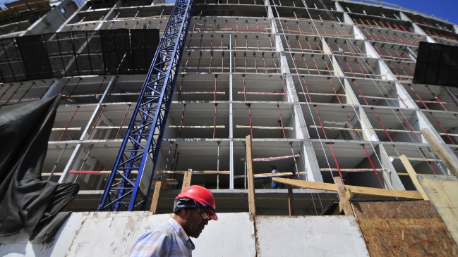 Trabajadores de la construcción desmintieron alza de cesantía durante 2015