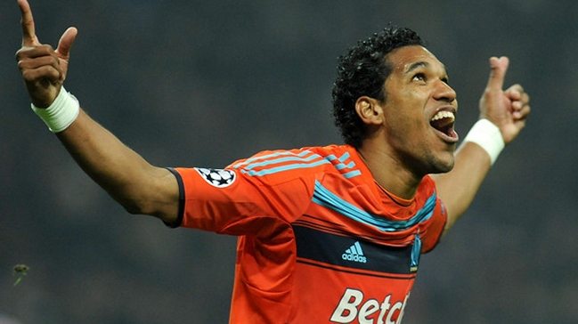 Brasileño fue condenado a cárcel por cabezazo en liga de Francia