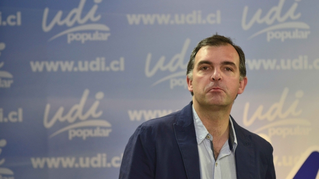 UDI: Muchos de los empresarios que hoy critican apoyaron campaña de Bachelet