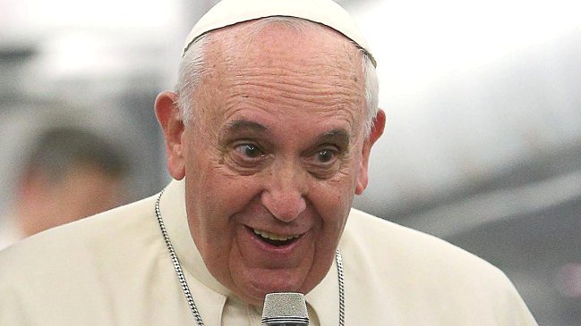 Papa Francisco llamó a líderes musulmanes a condenar el terrorismo