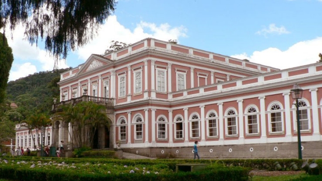 La ciudad que aún paga impuestos a los herederos de la casa real de Brasil