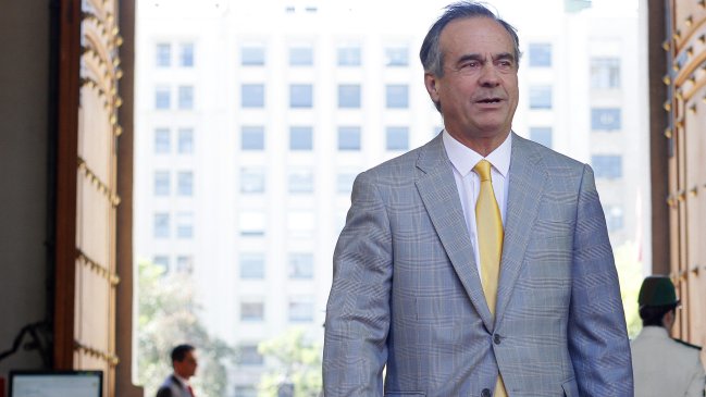 Ignacio Walker explicó propuesta para nueva Constitución