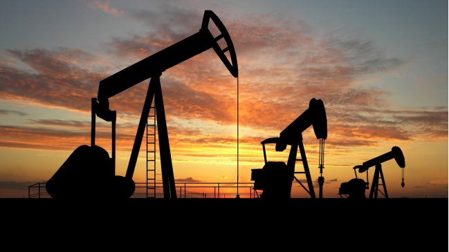 Cómo puede ayudar el bajo precio del petróleo al crecimiento mundial y a tu bolsillo