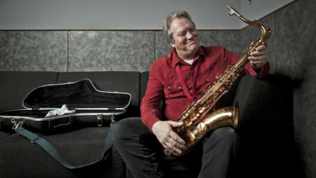 Murió legendario saxofonista de The Rolling Stones a los 70 años