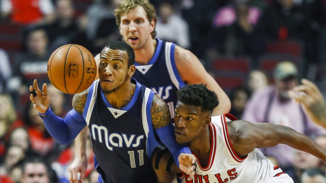 Dallas Mavericks venció en doble tiempo extra a Chicago Bulls