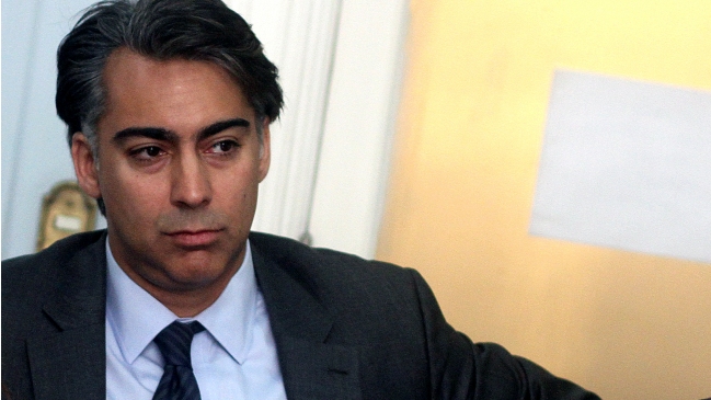 CEP: Enríquez-Ominami lideró alzas en evaluación de personajes políticos