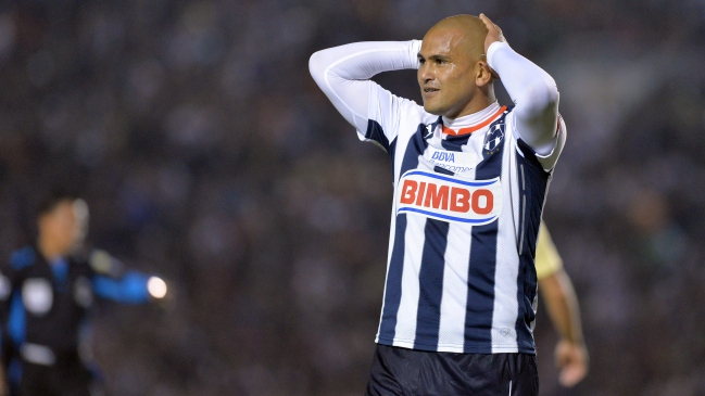 América goleó a domicilio a Monterrey de Suazo y puso un pie en la final