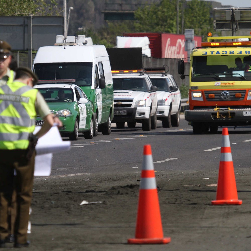 Colisión entre automóvil y camión dejó un fallecido en Calera de Tango
