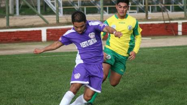 San Antonio Unido derrotó a La Pintana y quedó puntero en Segunda División