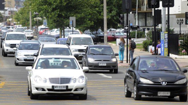 Ventas de vehículos en Chile acumulan una caída de 10,8 por ciento en 2014
