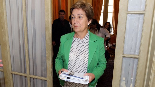 Alcaldesa Errázuriz pidió renuncia a seis directores de confianza