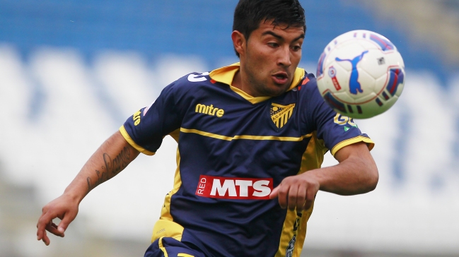 Nuevo técnico de Nicolás Maturana alabó al chileno