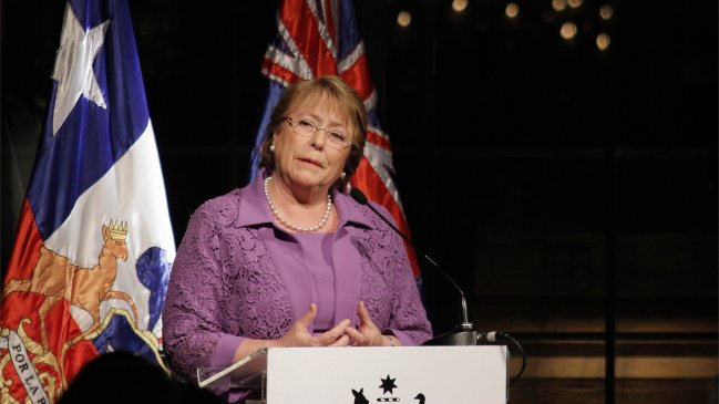 Bachelet: Mi primer sentido fue partamos por la educación pública mientras hacemos otros avances