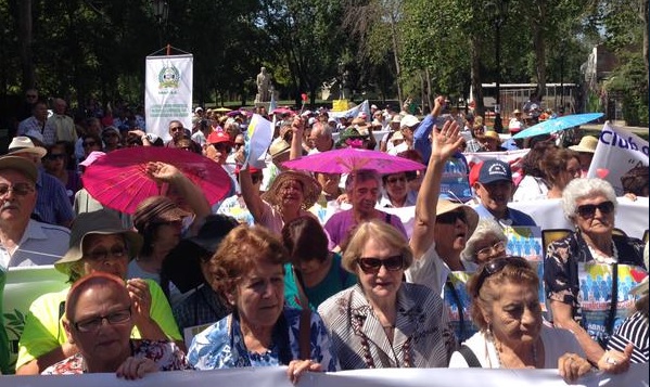 Adultos mayores protagonizaron 