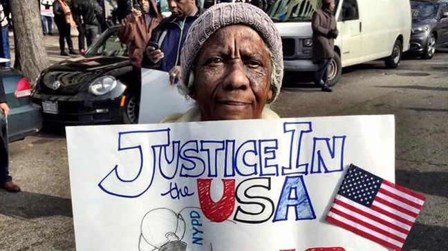 Miles de personas marcharon en Washington contra la violencia racial de la policía