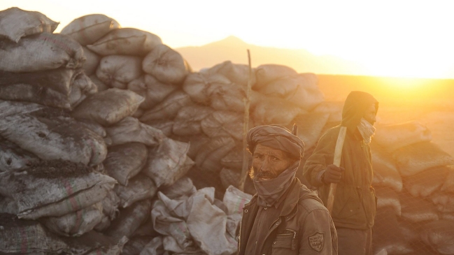 Reino Unido prepara envío de cientos de tropas a Irak en enero