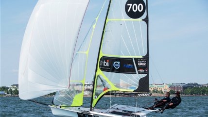 Equipo Grez avanzó al puesto 75 en el Mundial de Vela Olímpica