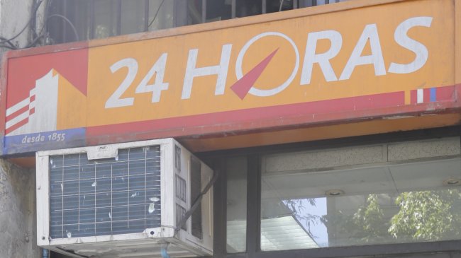 Delincuentes robaron cajero automático en pleno centro de Santiago