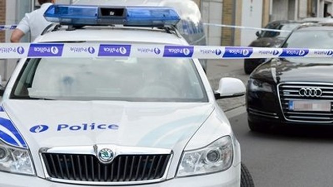 Cuatro hombres armados se atrincheraron en departamento de Bélgica