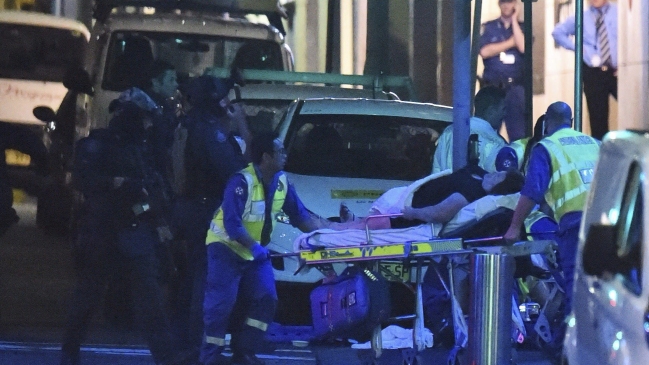 Policía confirmó tres muertos y cuatro heridos en la operación de rescate en Sidney