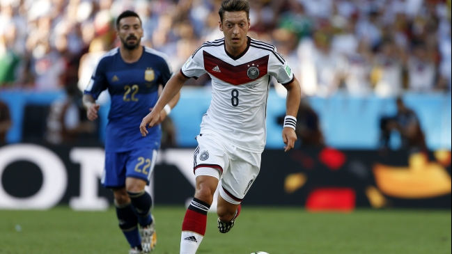 Mesut Özil: Extraño el balón y solo quiero volver a jugar