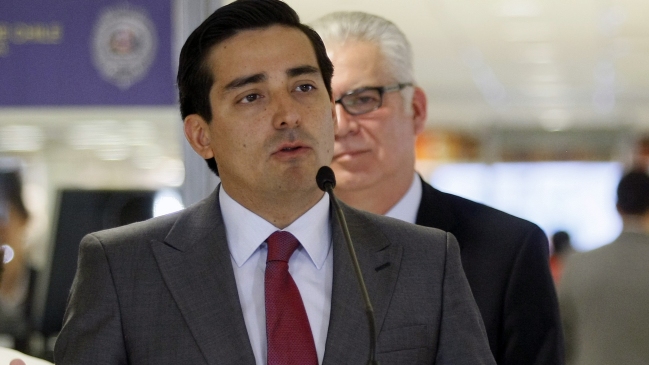 Gobierno fustiga a sujeto que instaló bomba falsa frente a Escuela Militar