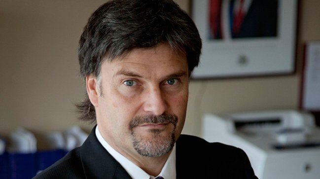 Andrés Mahnke fue designado como defensor nacional